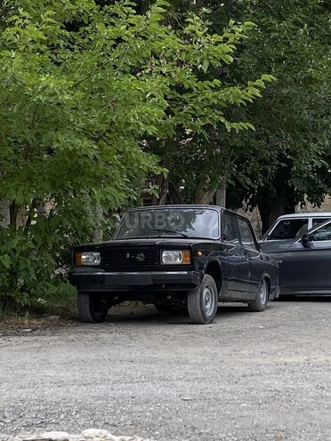 LADA (VAZ) 2107-4
