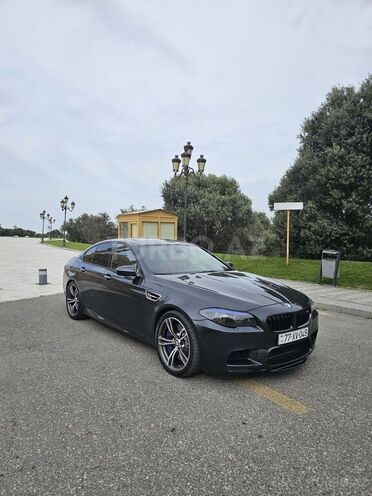 BMW M5-4