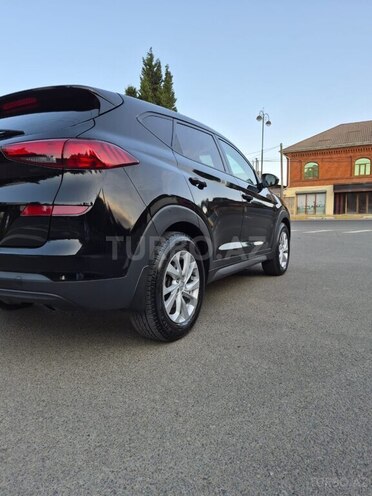 Hyundai Tucson-4