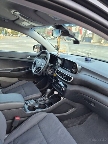 Hyundai Tucson-13