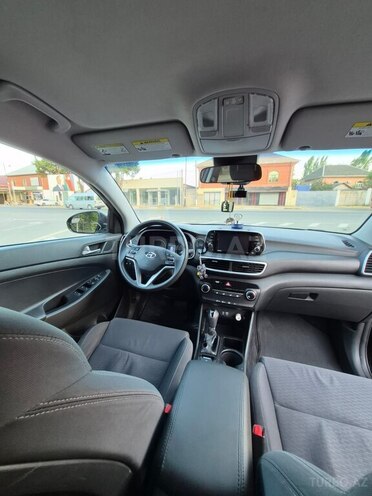 Hyundai Tucson-21
