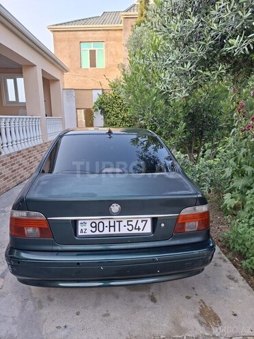 BMW 523-2