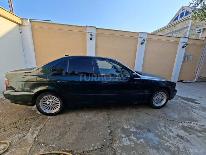 BMW 523-7