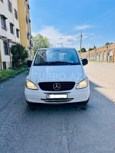 Mercedes Vito-1