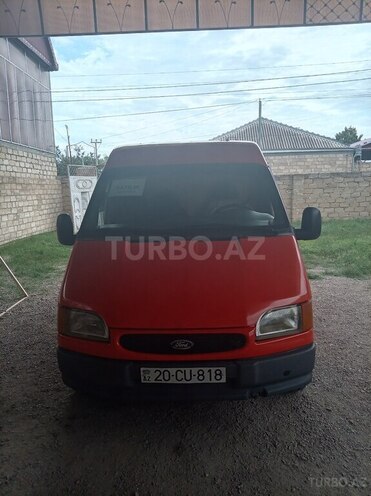 Ford Transit-1
