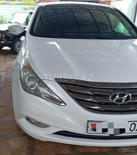 Hyundai Sonata-3