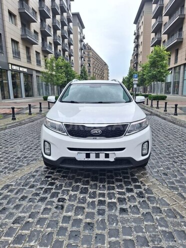 Kia Sorento-1