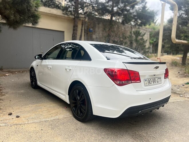 Chevrolet Cruze-8