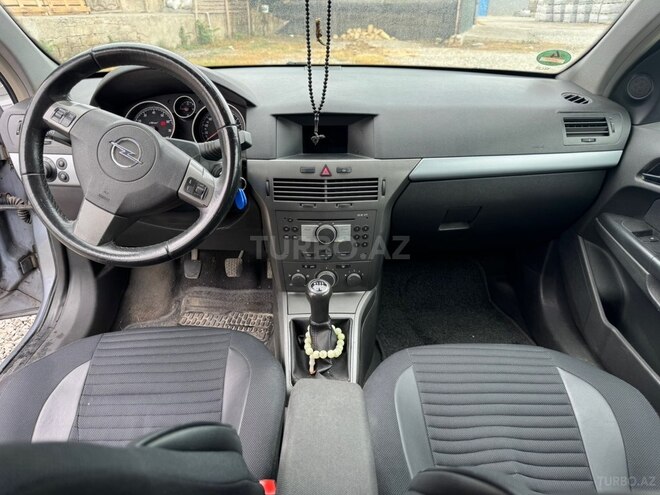 Opel Astra-8