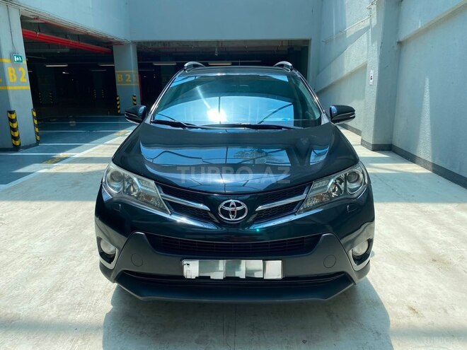 Toyota RAV4-1