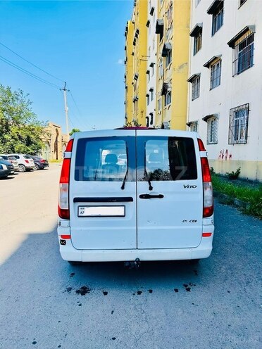 Mercedes Vito-8