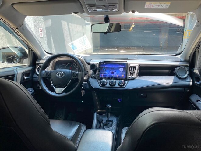 Toyota RAV4-5