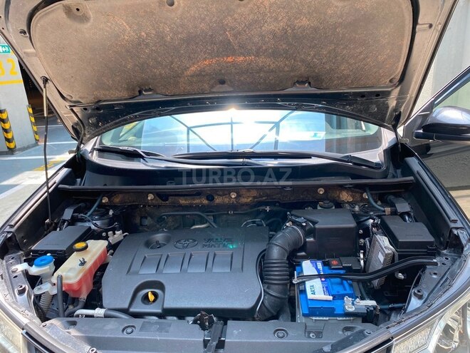 Toyota RAV4-3