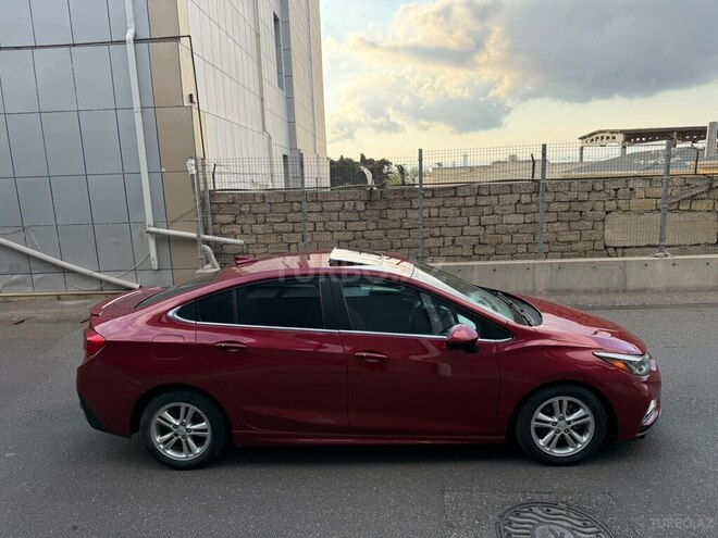 Chevrolet Cruze-10