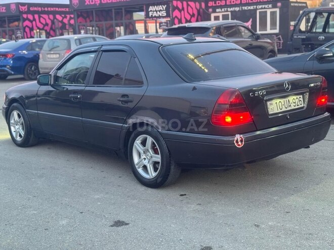 Mercedes C 180-3