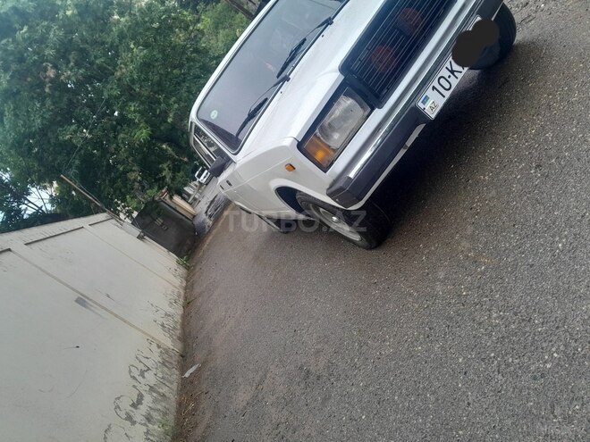 LADA (VAZ) 2107-2