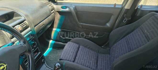 Opel Astra-9