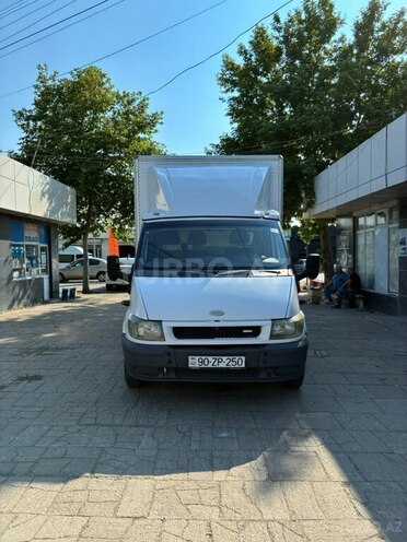 Ford Transit-1
