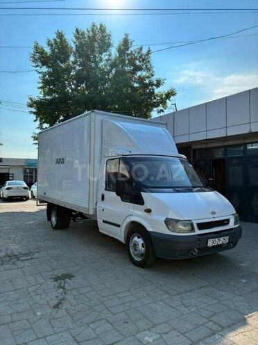 Ford Transit-4