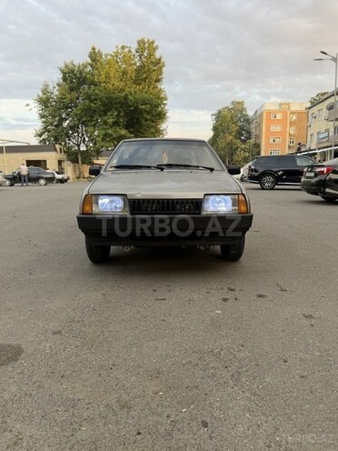 LADA (VAZ) 21099-1