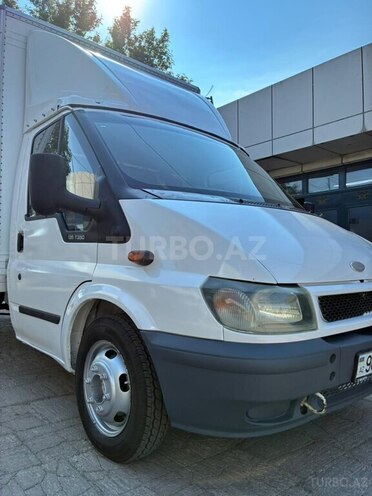 Ford Transit-18