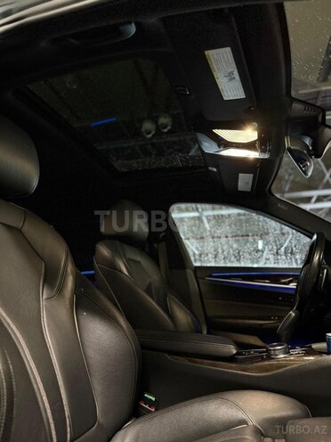 BMW 530-12