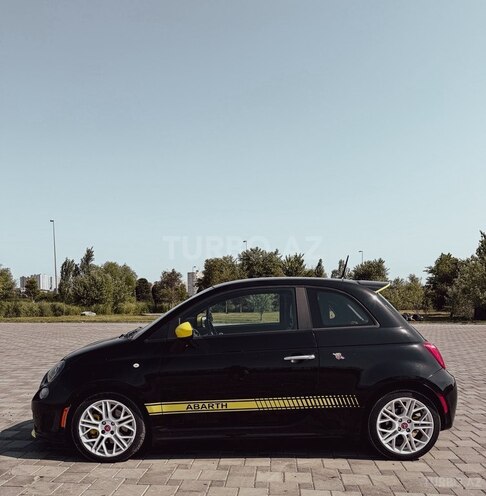 Abarth 500-4