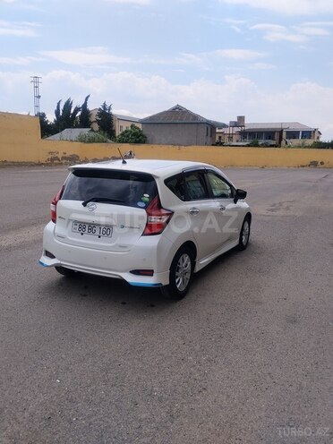 Nissan Note-3