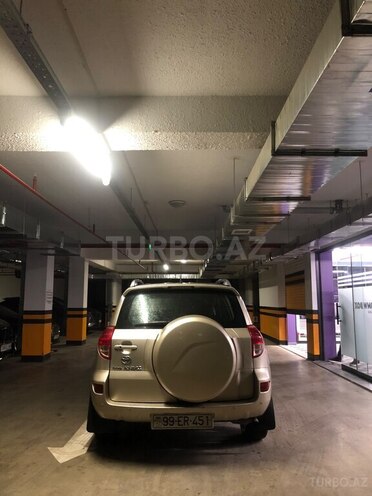 Toyota RAV4-5