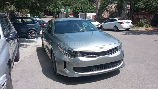 Kia Optima-1