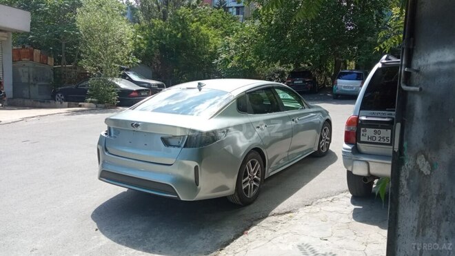 Kia Optima-3