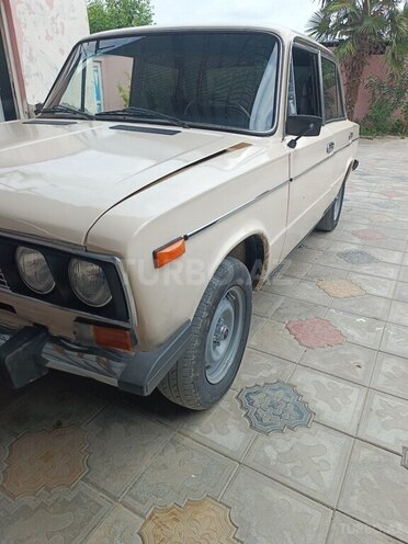 LADA (VAZ) 2106-7