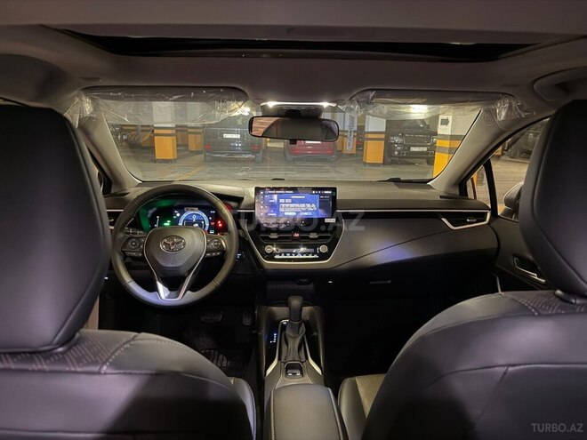 Toyota Corolla-11