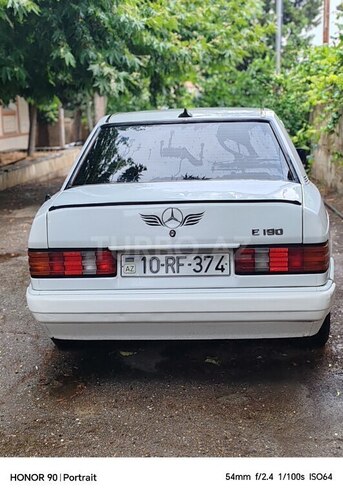 Mercedes 190-6