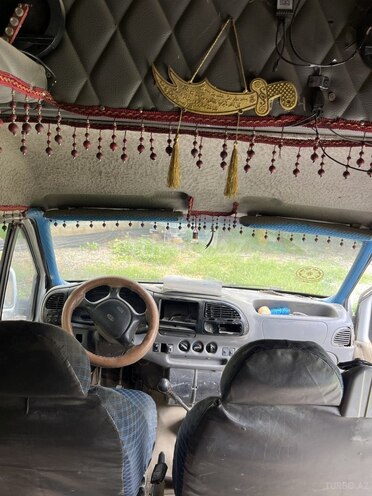 Ford Transit-6