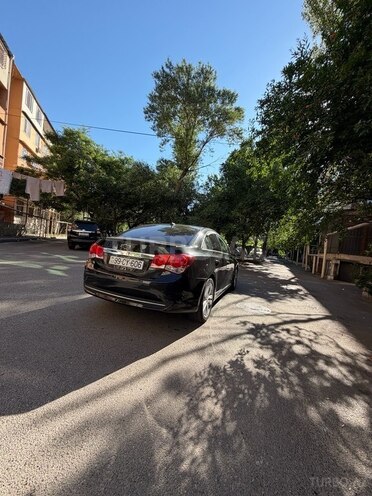 Chevrolet Cruze-6