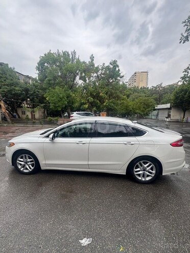 Ford Fusion (North America)-3