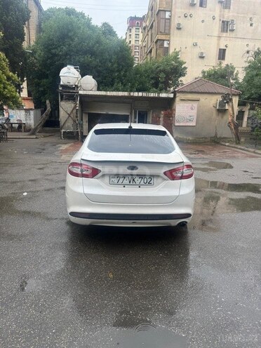 Ford Fusion (North America)-2