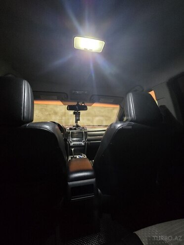 Toyota Camry-8
