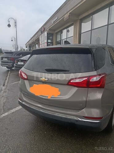 Chevrolet Equinox-2