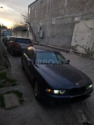 BMW 530-1