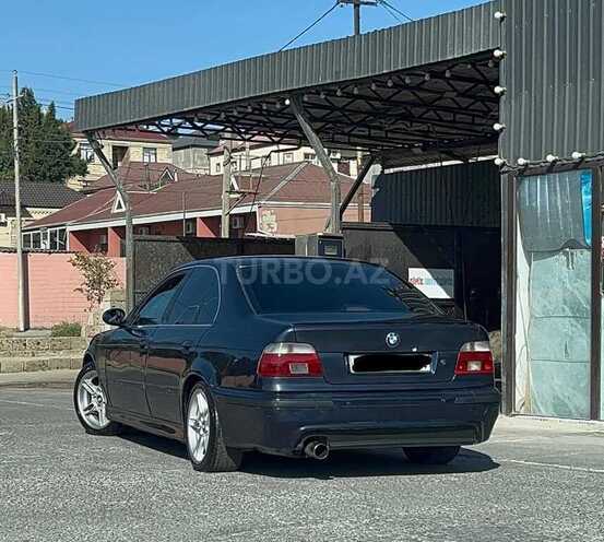 BMW 530-5
