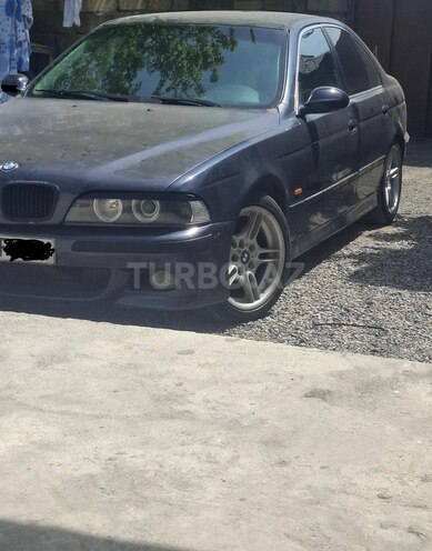 BMW 530-3