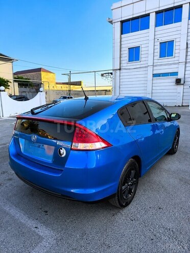 Honda Insight-8
