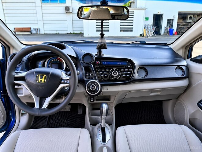 Honda Insight-17
