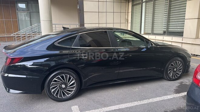 Hyundai Sonata-6
