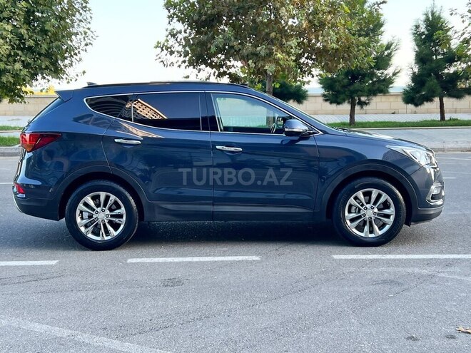 Hyundai Santa Fe-16