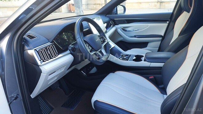 BYD Song Plus DM-İ-8