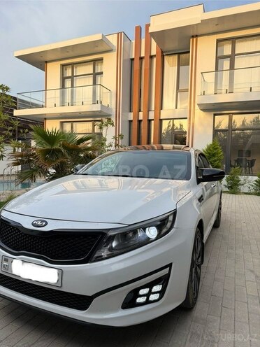 Kia Optima-2