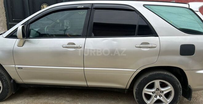 Lexus RX 300-2